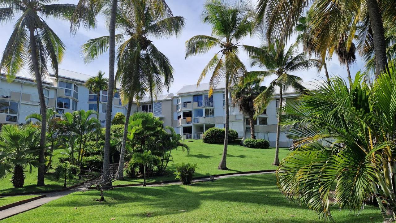 Grand Studio De 41 M², Vue Mer Et Jardin Tropical. Le Gosier  Zewnętrze zdjęcie